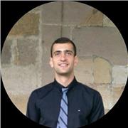 Profesor de geografía que imparte clases a alumnos hasta 4 ESO